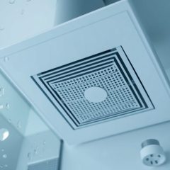 Jak skutecznie sprawdzić wentylację łazienki po remoncie, by uniknąć wilgoci i pleśni